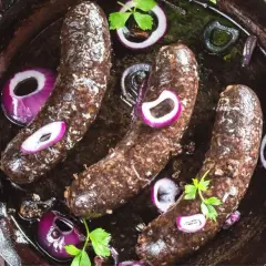 Kaszanka w piekarniku – ile piec, aby była idealnie soczysta?