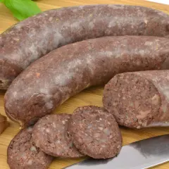 Z czym jeść kaszankę? Odkryj pyszne dodatki do tej potrawy
