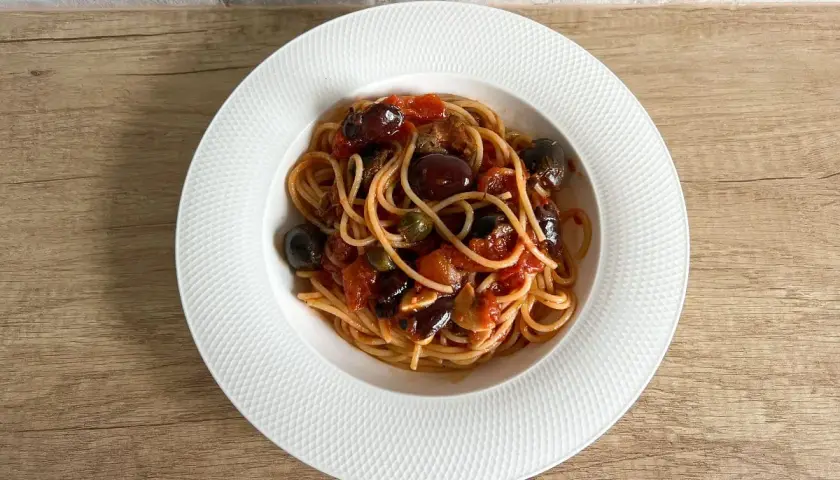 Pyszne spaghetti: łatwy przepis na wyjątkowy smak i aromat