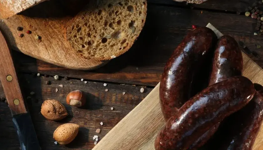 Kaszanka jak podać: 5 pysznych sposobów na wyjątkowe danie