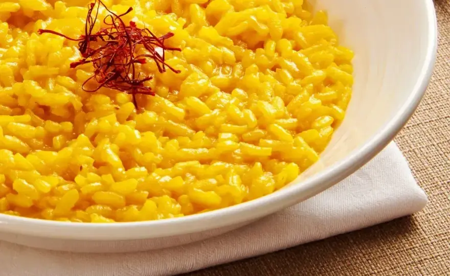 Risotto alla Milanese - Jak osiągnąć idealną kremowość?