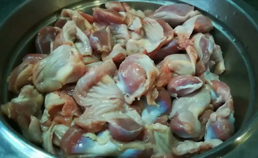 Jak gotować żołądki drobiowe, aby były miękkie i aromatyczne