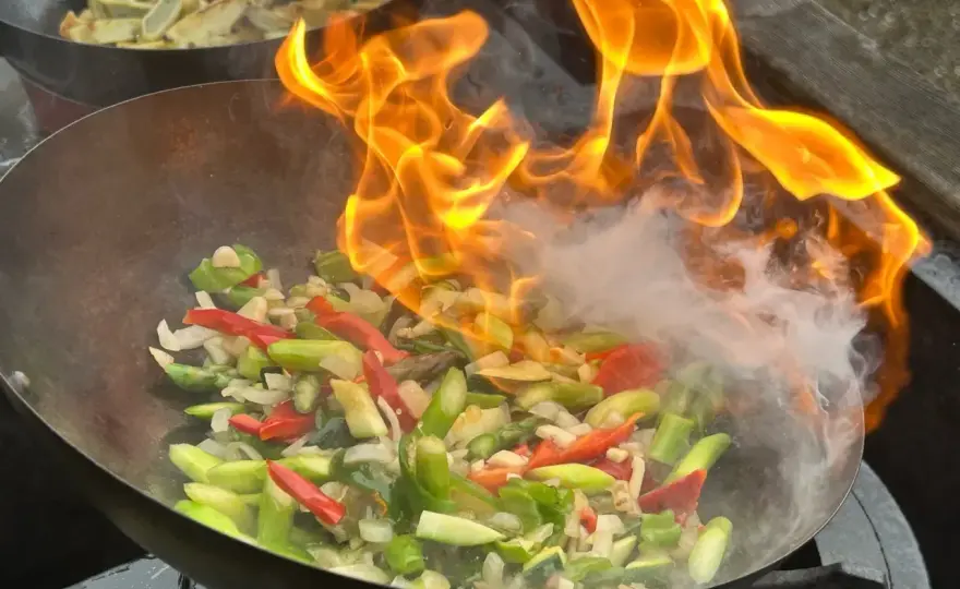 Stir fry - Jak smażyć w woku, by warzywa były chrupiące?