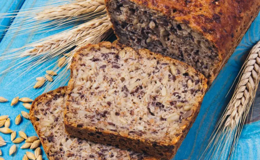 Chleb bez mąki - Jak upiec stabilny bochenek?