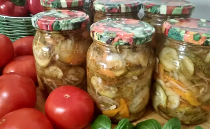 Ogórki w zalewie gyros - Co zrobić, żeby zawsze były chrupiące?