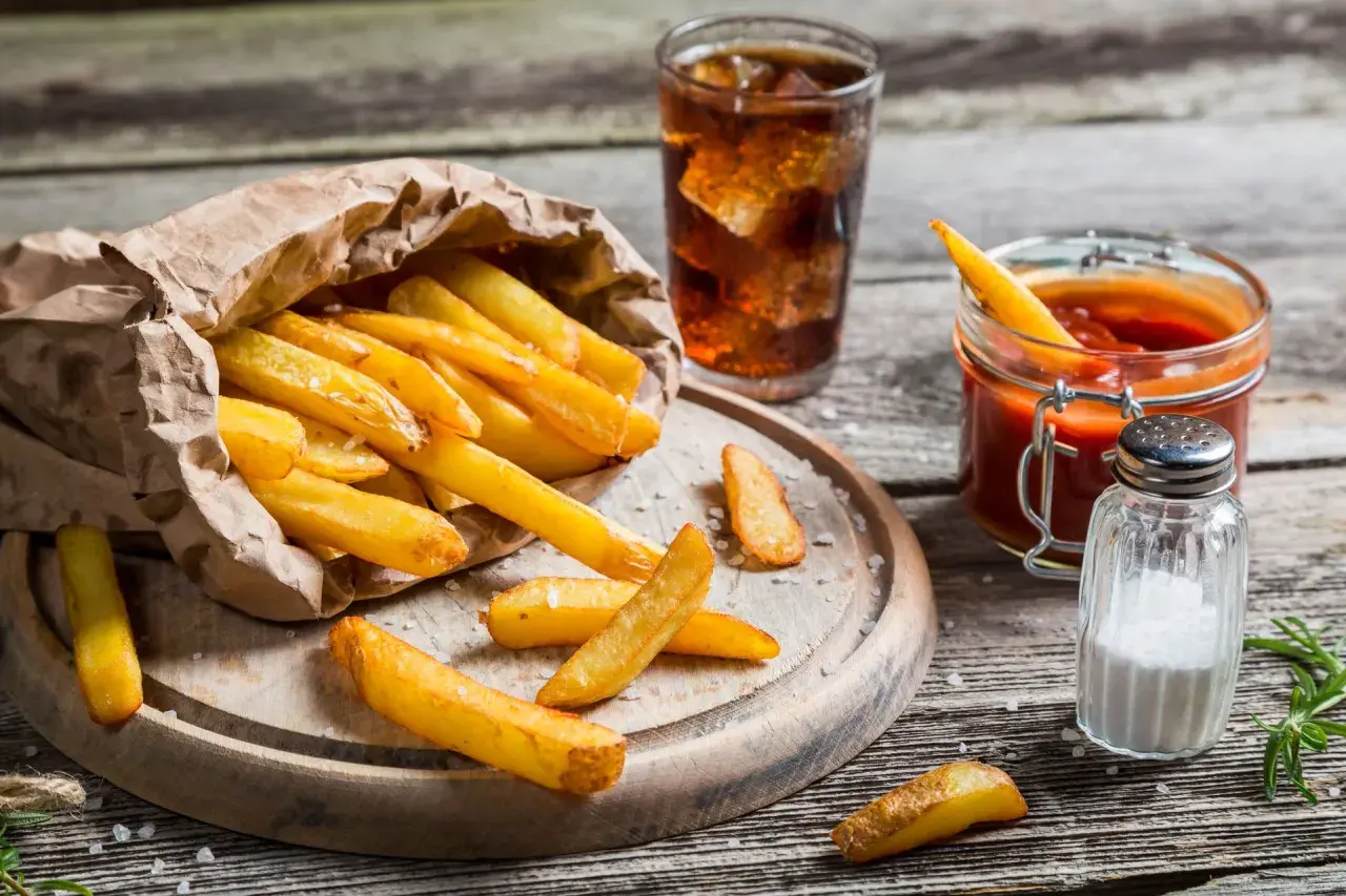 Idealna temperatura do smażenia frytek – uniknij nieudanych prób